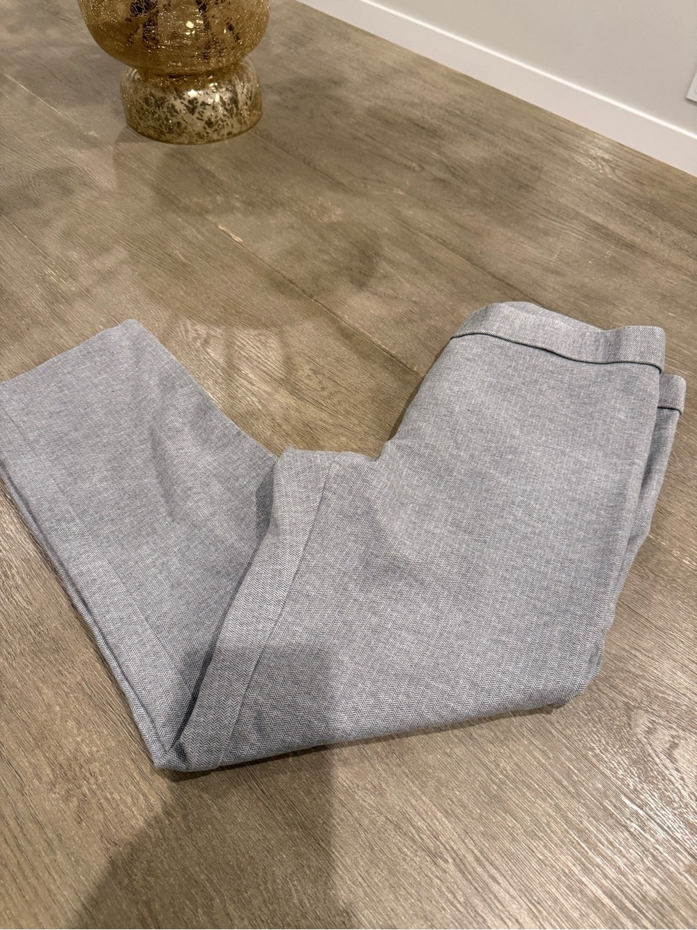 Amanda & Chelsea Light Gray Cropped Dress Pants - Great condition!